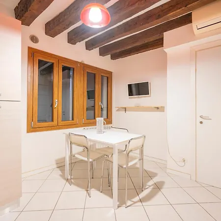 San Marco - 5 Min Da San Marco Appartement *